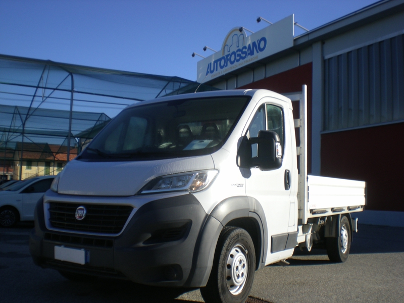 veicoli_scheda.php?AUTO_VEICOLOPage=7&vehicle_id=18878692&IDVEICOLO=0S3475